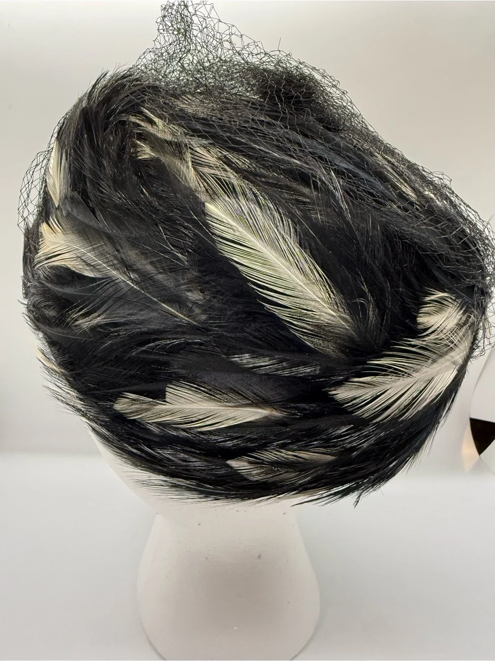 Black and Blonde Feather Cocktail Hat - Women's Feathered Headpiece